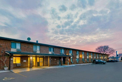 Motel 6-Oak Creek, WI image 28